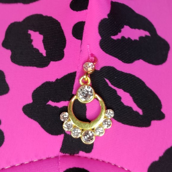 Strapless Lip Pattern Push Up With Cute Bling Accent - Picture 3 of 13